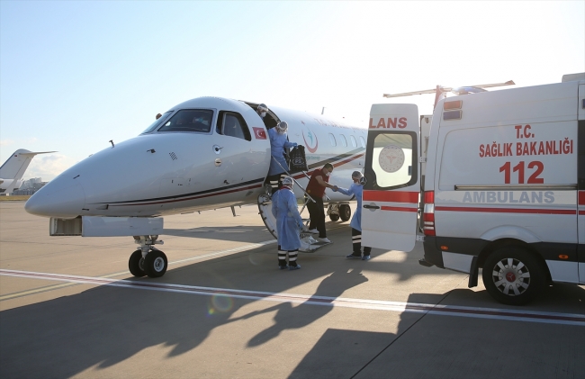 Kırgızistan'da koronavirüse yakalanan 4 Türk İstanbul'a getirildi
